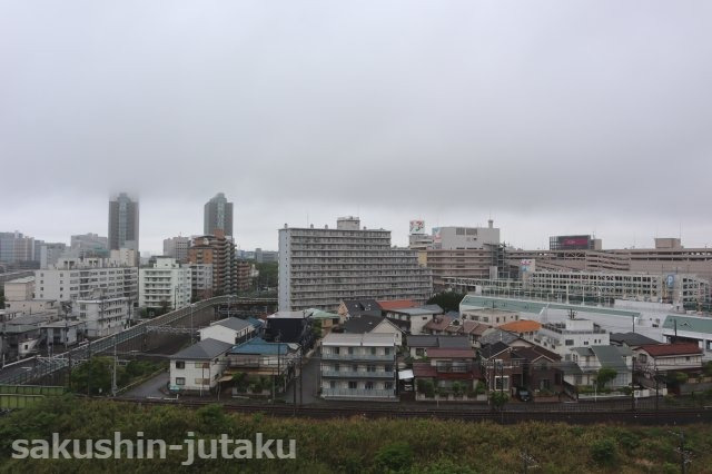 エクセル津田沼の展望|北側にバルコニ―からの眺め　南北、両面バルコニ―