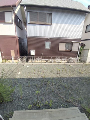 【バルコニー】 | ローゼンハイム | 別部屋写真です。