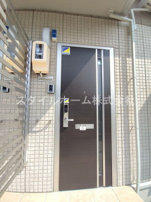 【玄関】 | ローゼンハイム | 別部屋写真です。