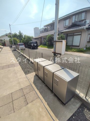 【その他共用部分】 | ローゼンハイム | ゴミステーションは敷地内です。