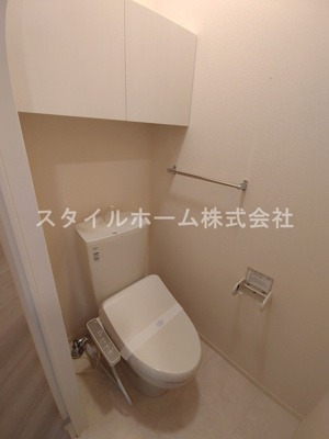 【トイレ】 | ローゼンハイム | 別部屋写真です。