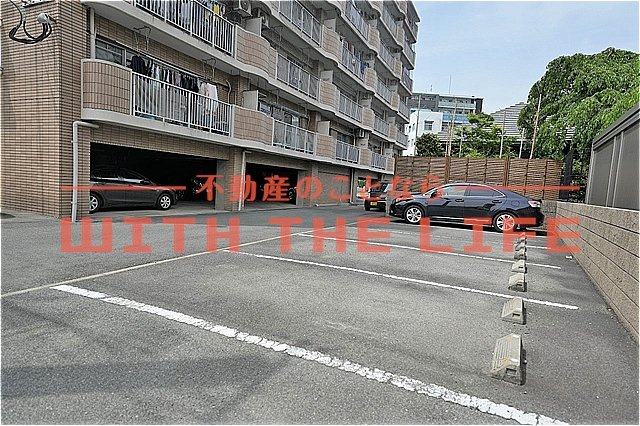 マンションセンチュリー【10,000円キャッシュバック対象物件】の駐車場