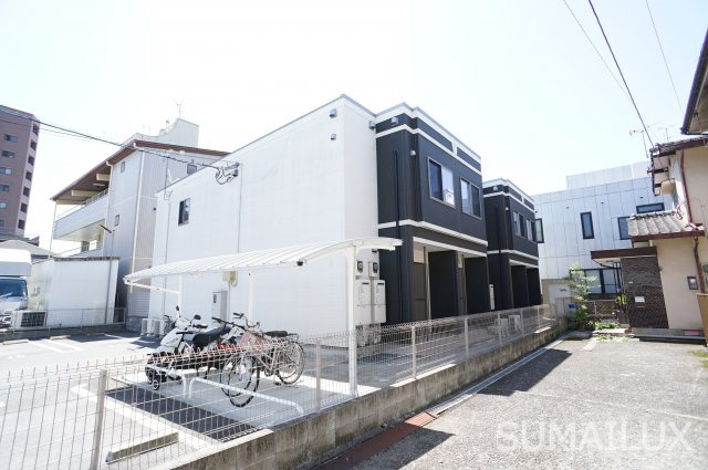 熊本市中央区島崎１丁目のアパート