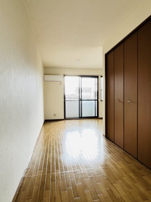 【洋室】 | ピアニーフィールドＡ