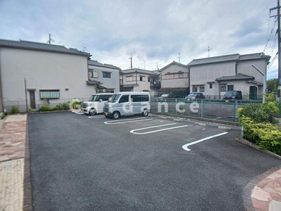 【駐車場】 | リバーサイドアベニュー