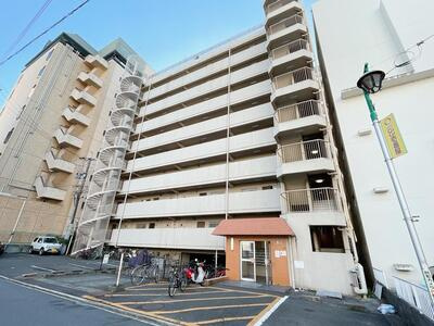 【外観】 | ハイレジデンス上園苑　★仲介手数料無料★　なごや小学校　丸の内中学校 | リノベーション済み。
保証付きマンションです。