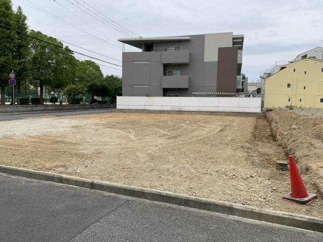 ＦｒｅｅＬｉｆｅ若王寺Ⅷ　3号地の前面道路含む現地写真