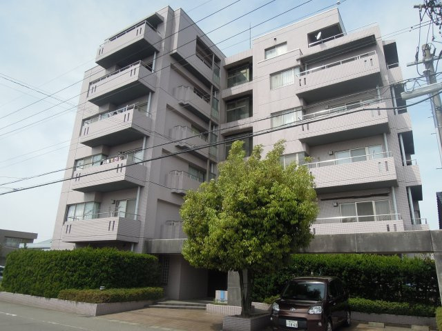 アルページュ二の宮の外観