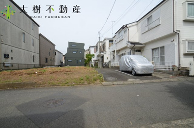 【前面道路含む現地写真】 | 海老名市上郷３丁目　中古戸建て　【仲介手数料無料】