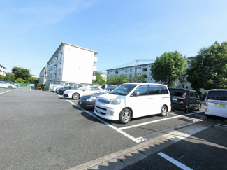 【駐車場】 | 平置き駐車場です。