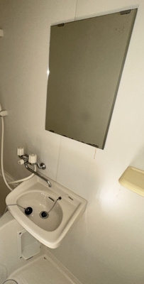 【洗面所】 | ハイツ宮野裏 | コンパクトで使いやすい洗面所