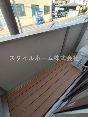 【バルコニー】 | 秋桜 | 別部屋写真です。
