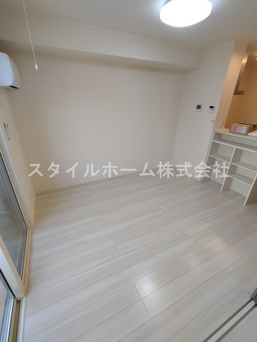 【居間・リビング】 | 秋桜 | 別部屋写真です。