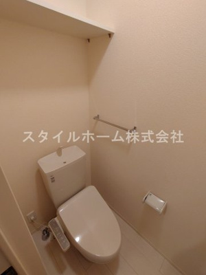 【トイレ】 | 秋桜 | 別部屋写真です。