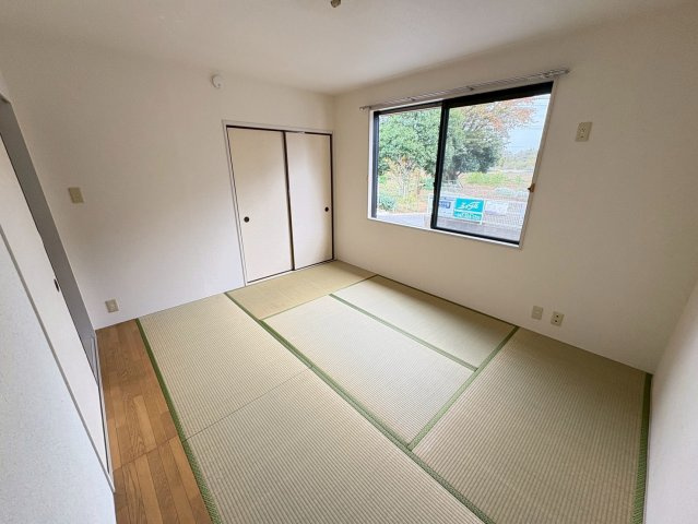 石橋ハイツＢ棟の和室