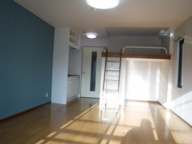 ジュエル元住吉の洋室