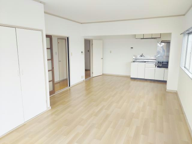 【居間・リビング】 | 並木３丁目ダイゴハイツ