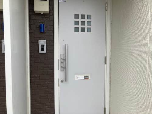【玄関】 | メゾンクレール関戸