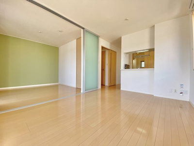 【居間・リビング】 | シャーメゾン新堂Ⅲ