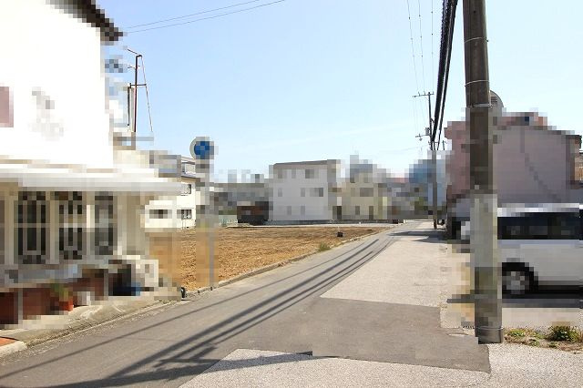 高知市潮新町１丁目　6号地の前面道路含む現地写真