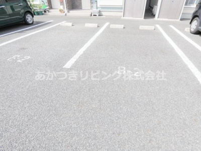 【駐車場】 | （サウスヒルズB）