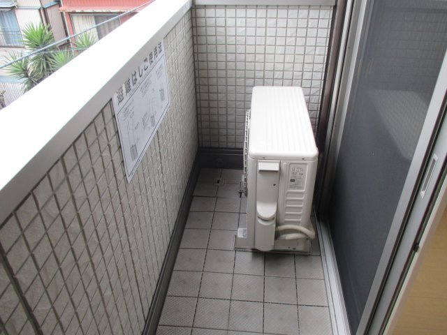 エクレールのバルコニー