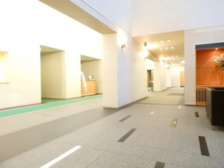 【エントランス】