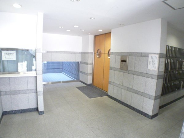 イリップス船堀のロビー|エントランスホール