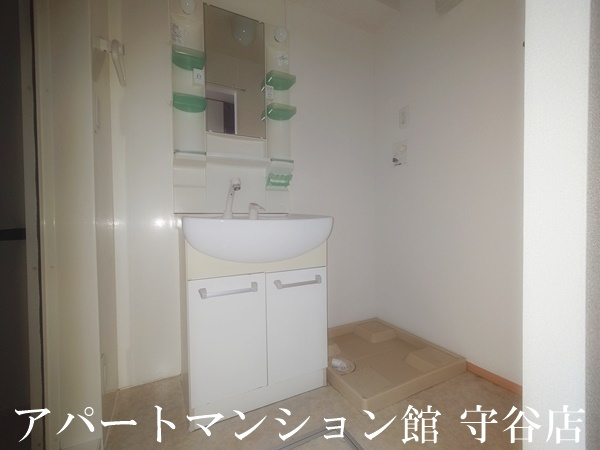 第二AMビルの独立洗面台