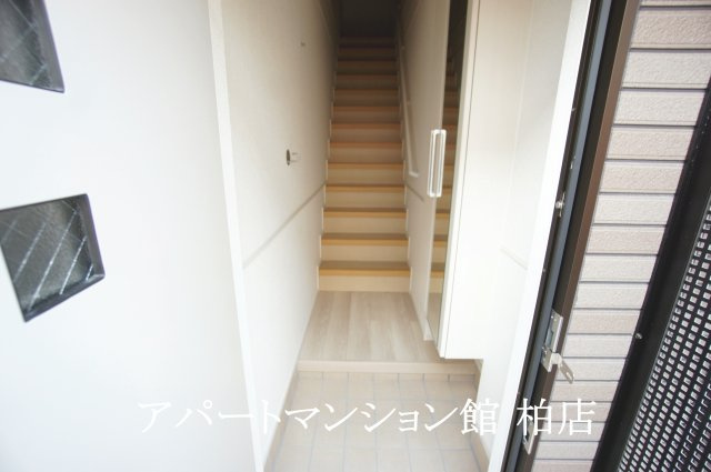 ディーセントⅠの玄関