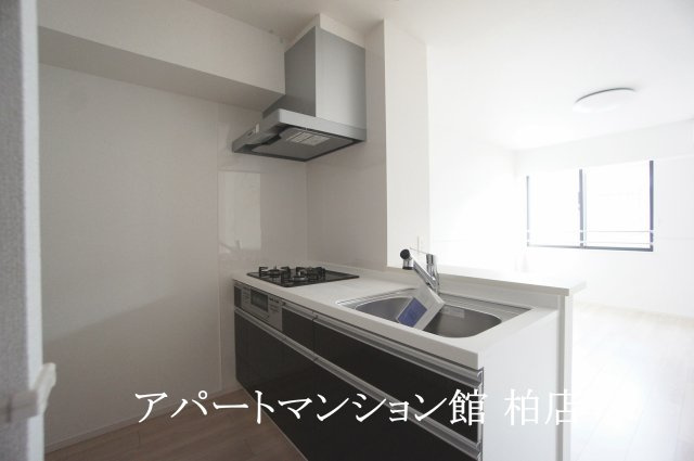 ディーセントⅠのキッチン