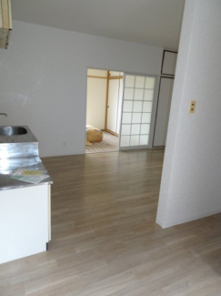 【居間・リビング】 | 愛地荘