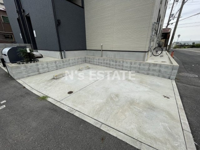 【駐車場】 | メゾン・ソレイユ