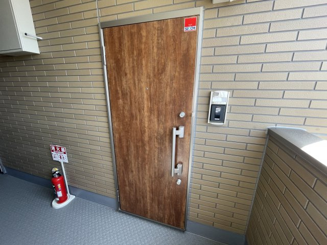 【玄関】 | ハイツユベーレン
