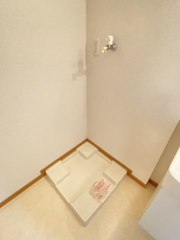 【設備】 | サンリット　Ⅰ | 室内洗濯機置場