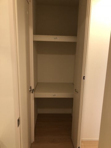 グランクレージュ有田川　A棟の収納