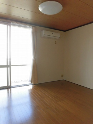 【居間・リビング】 | コーポ松本