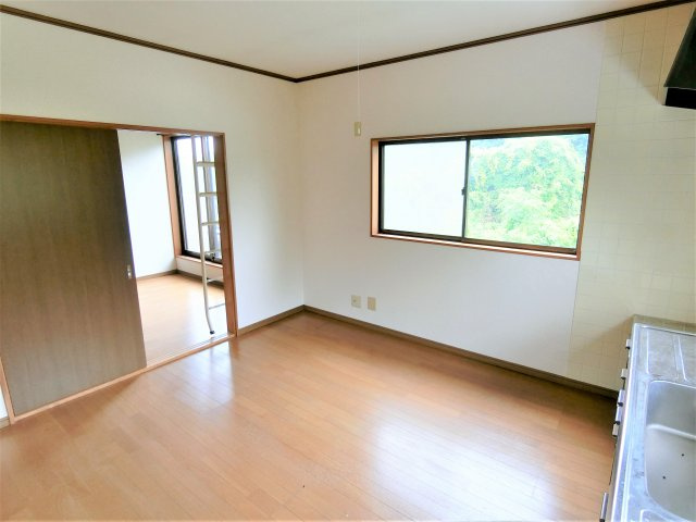 佐藤良三邸の居間・リビング