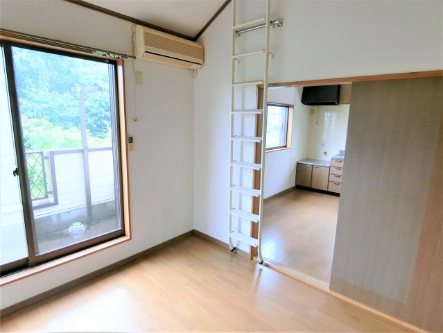 佐藤良三邸の洋室