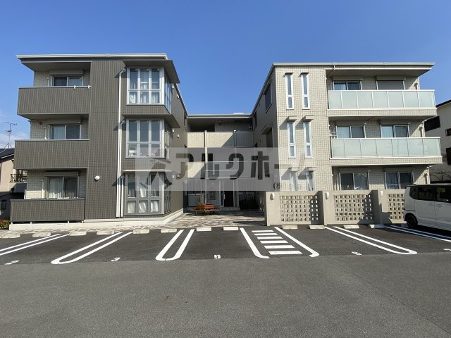 ドエル エミネンスの外観