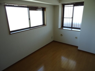 【寝室】 | グリーンマンション