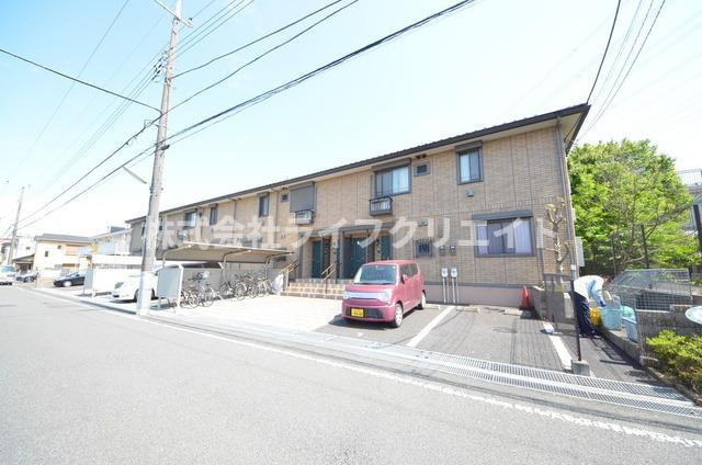 アネシス平山のエントランス
