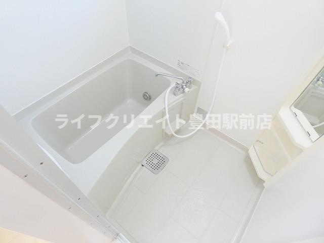 アネシス平山の浴室