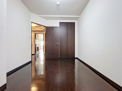 【寝室】 | フローレンス御手船場町グランドアーク