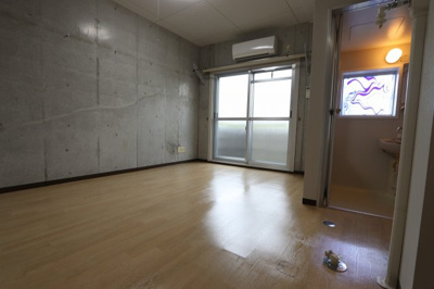 【内装】 | サンメロディ | 
