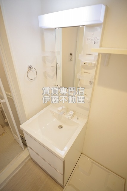 ハーモニーテラス上名古屋の洗面所|独立洗髪洗面化粧台