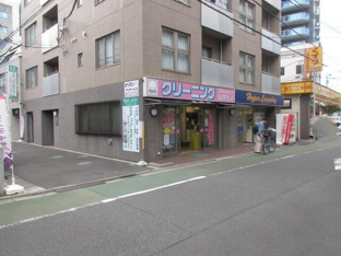 クリーニング店、コイ…まで300m