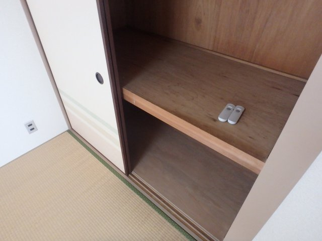 エイシン長栄寺ビルの収納