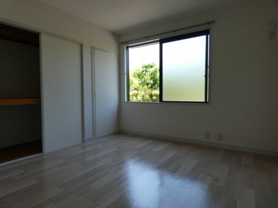 【寝室】 | サンパレスF