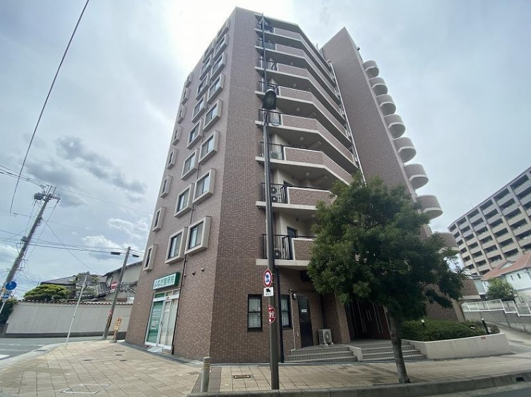 豊中市玉井町４丁目の中古マンションの外観
